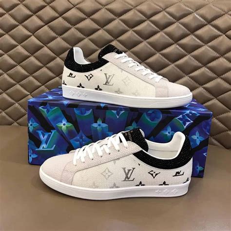 2017 louis vuitton sneakers|Louis Vuitton sneakers dam.